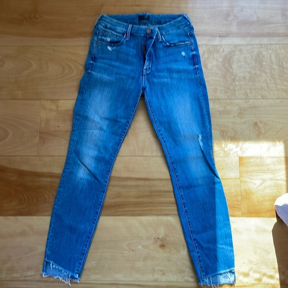 Mother jeans the looker ankle step fray size 27 color where there’s smoke - Picture 1 of 3